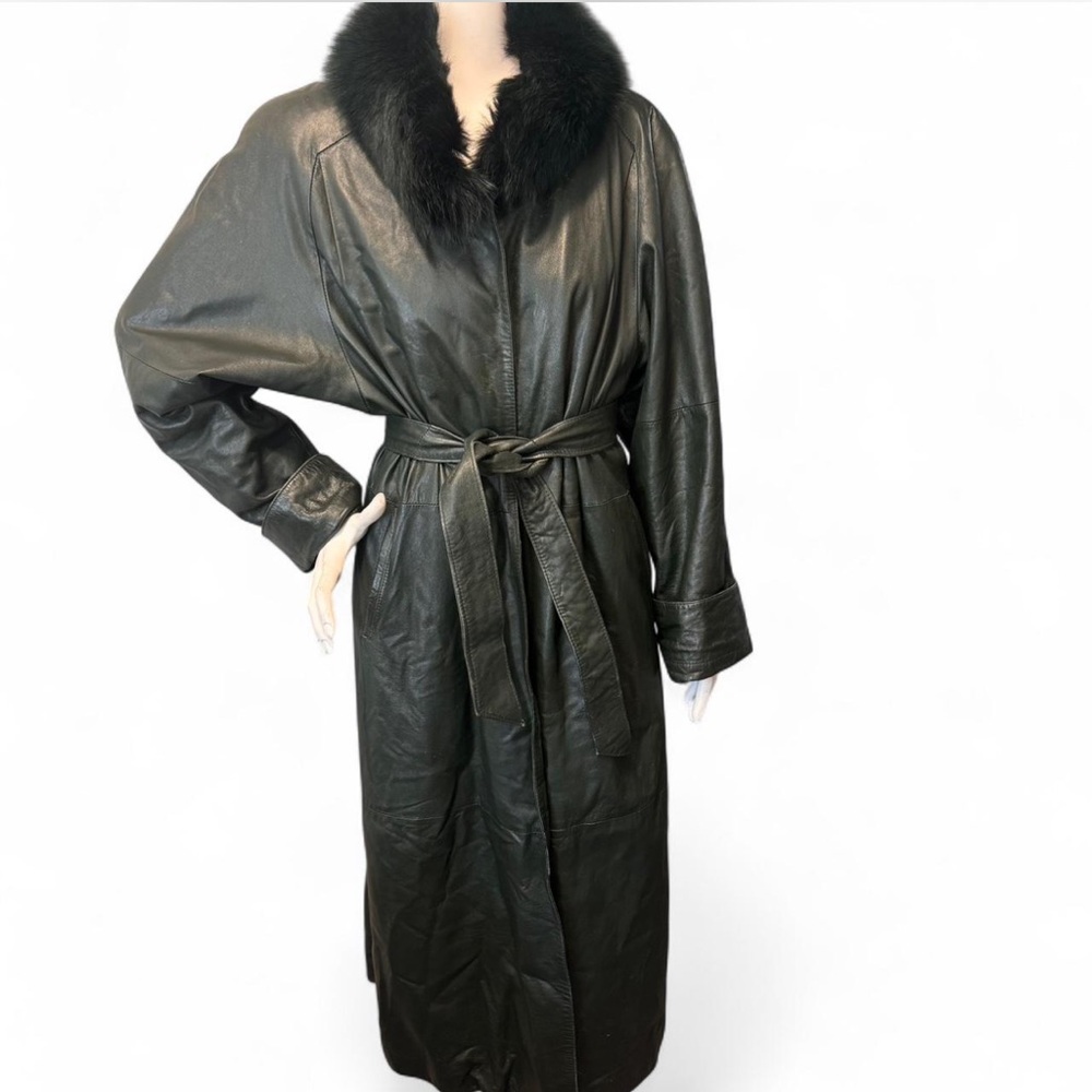 1970’s vintage forest green trench coat with dyed fox fur collar